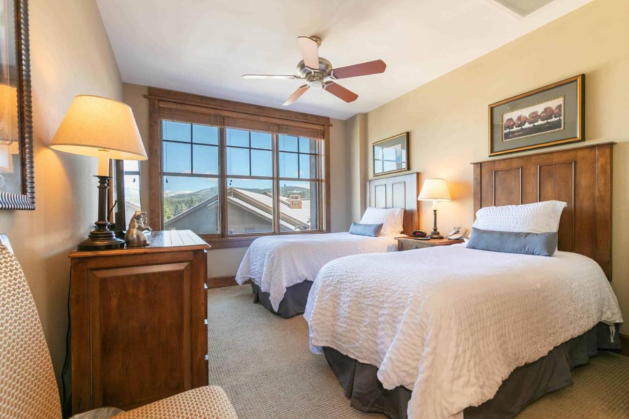 East West Hospitality At Tahoe Truckee Exterior photo