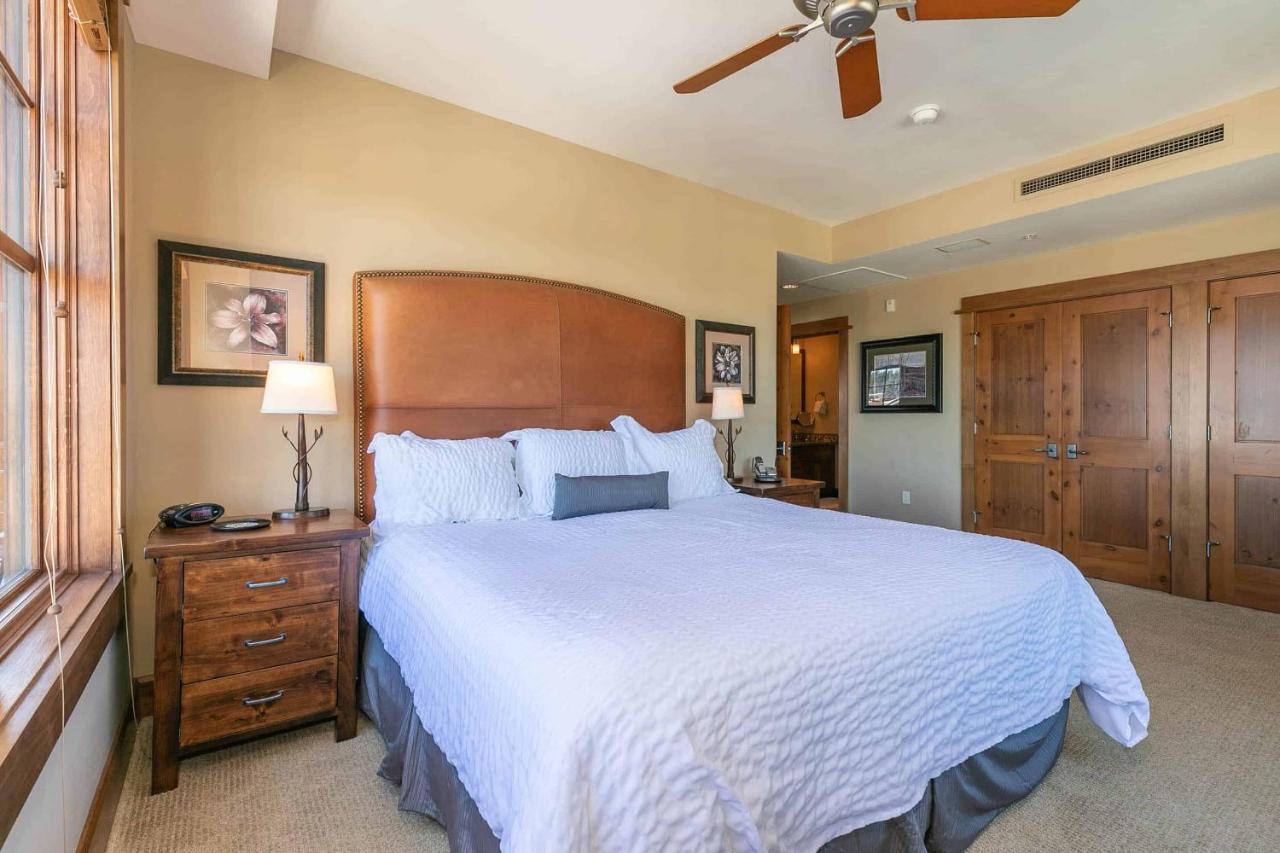 East West Hospitality At Tahoe Truckee Exterior photo